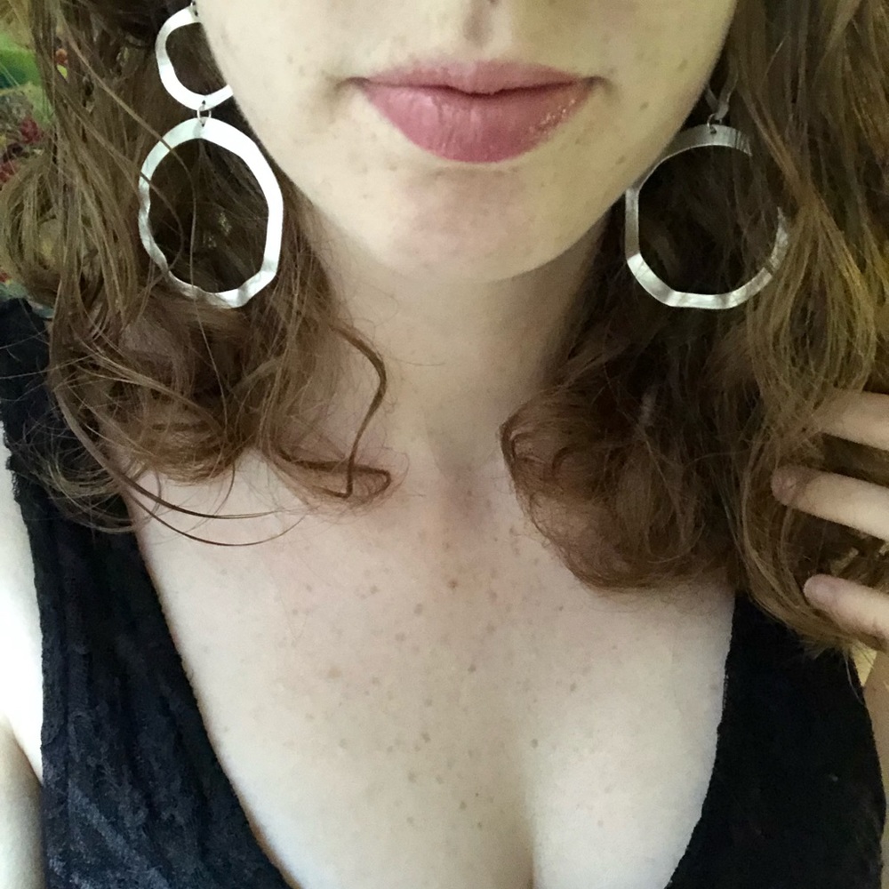 Sexy brushed silver circle earrings